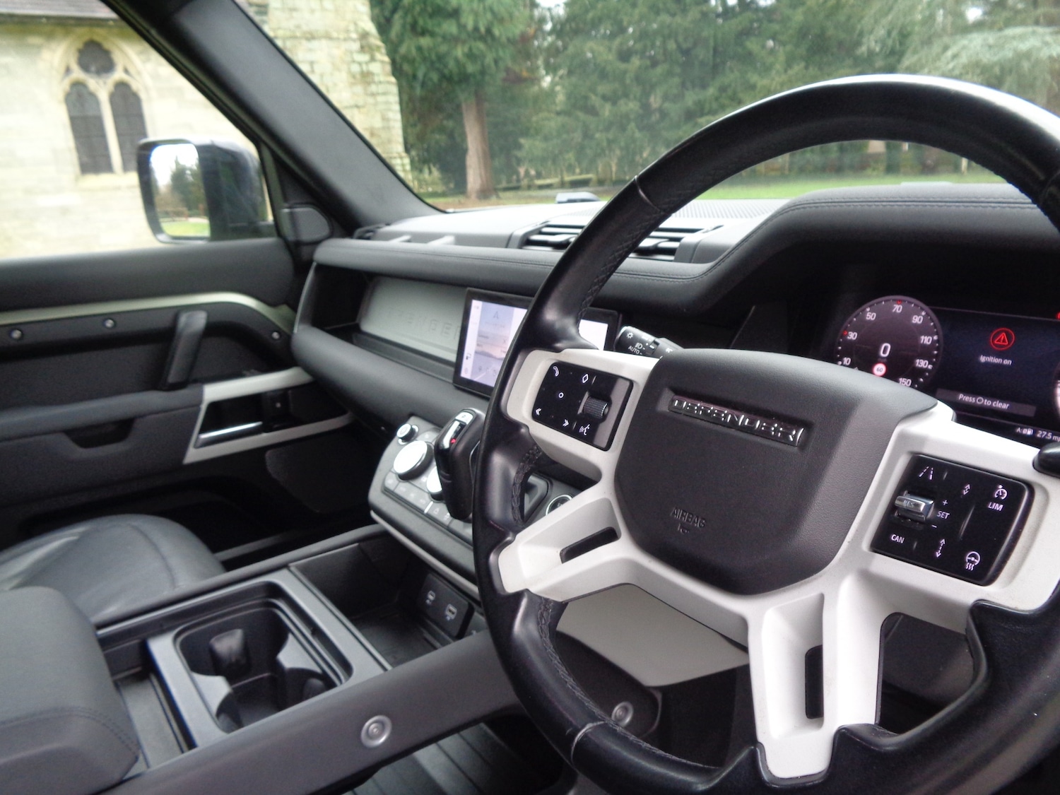 Used Land Rover Defender 2022 for sale - 77677264: Photo 9