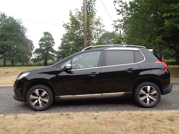 Used Peugeot 2008 2016 for sale - 79239712: Photo