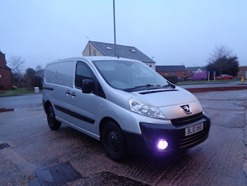 Peugeot Expert feature image