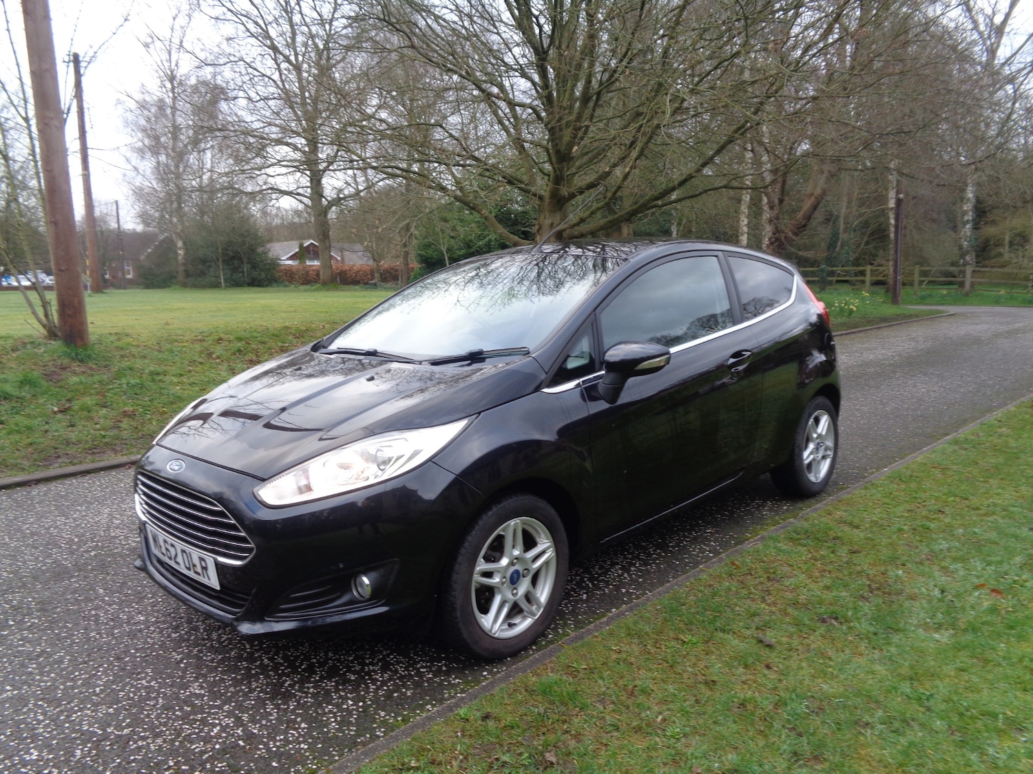 Used Ford Fiesta 2013 for sale - 77649840: Photo 2