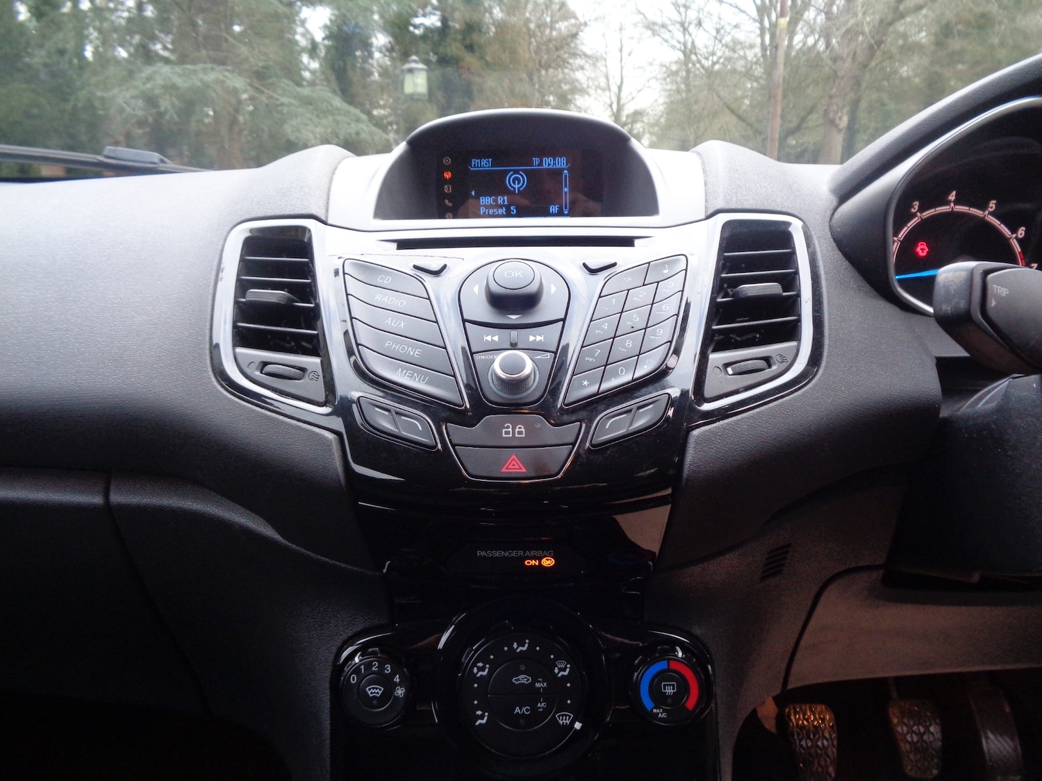 Used Ford Fiesta 2013 for sale - 77649840: Photo 8