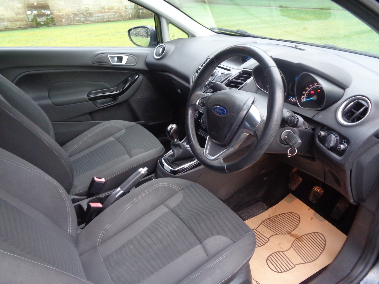 Used Ford Fiesta 2013 for sale - 77649840: Photo 9