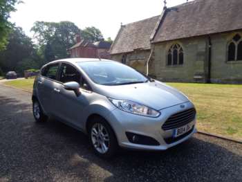2014 (14) - 1.25 82 Zetec 5dr