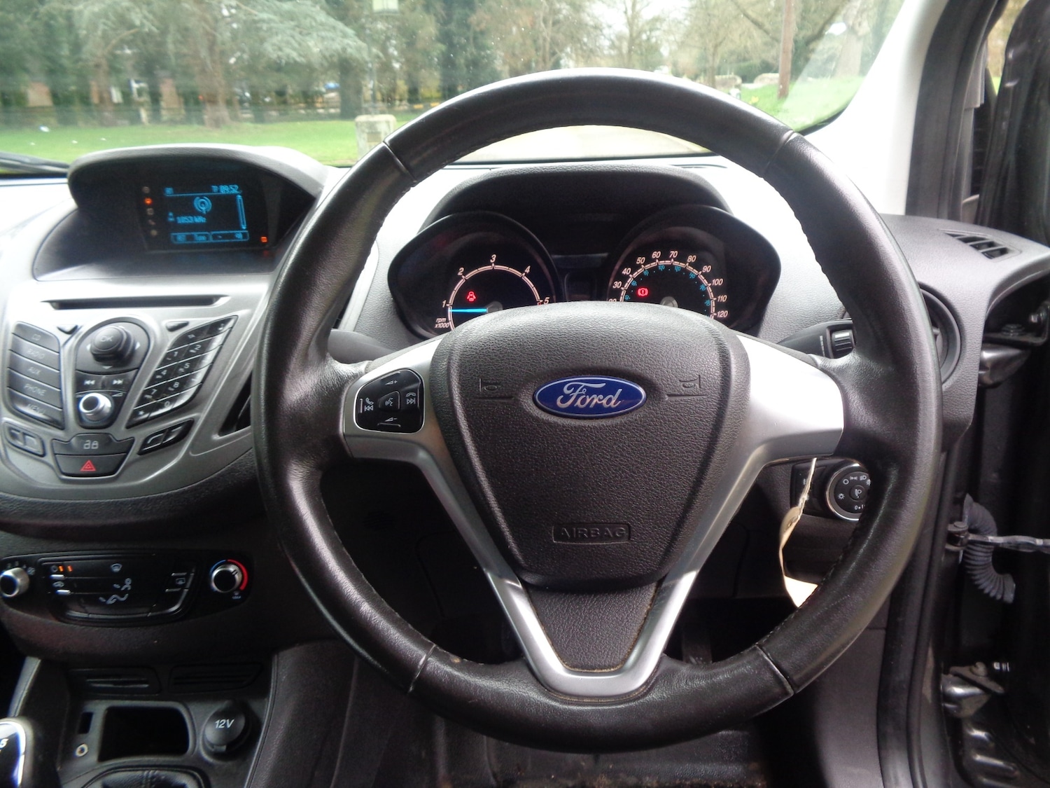 Used Ford Transit Courier 2017 for sale - 77677247: Photo 7