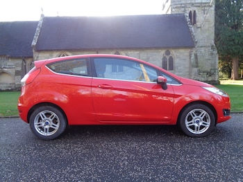 Used Ford Fiesta 2013 for sale - 76637290: Photo