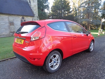 Used Ford Fiesta 2013 for sale - 76637290: Photo