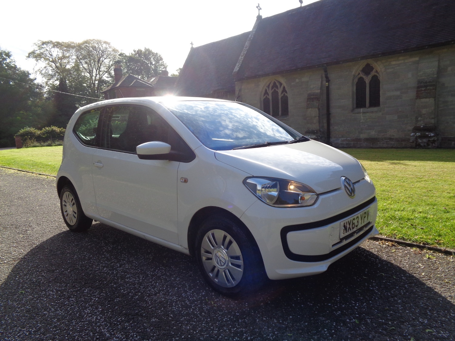 Used Volkswagen up! 2013 for sale - 76075551: Photo 1