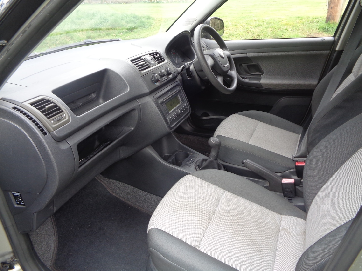 Used Skoda Fabia 2010 for sale - 77901767: Photo 9