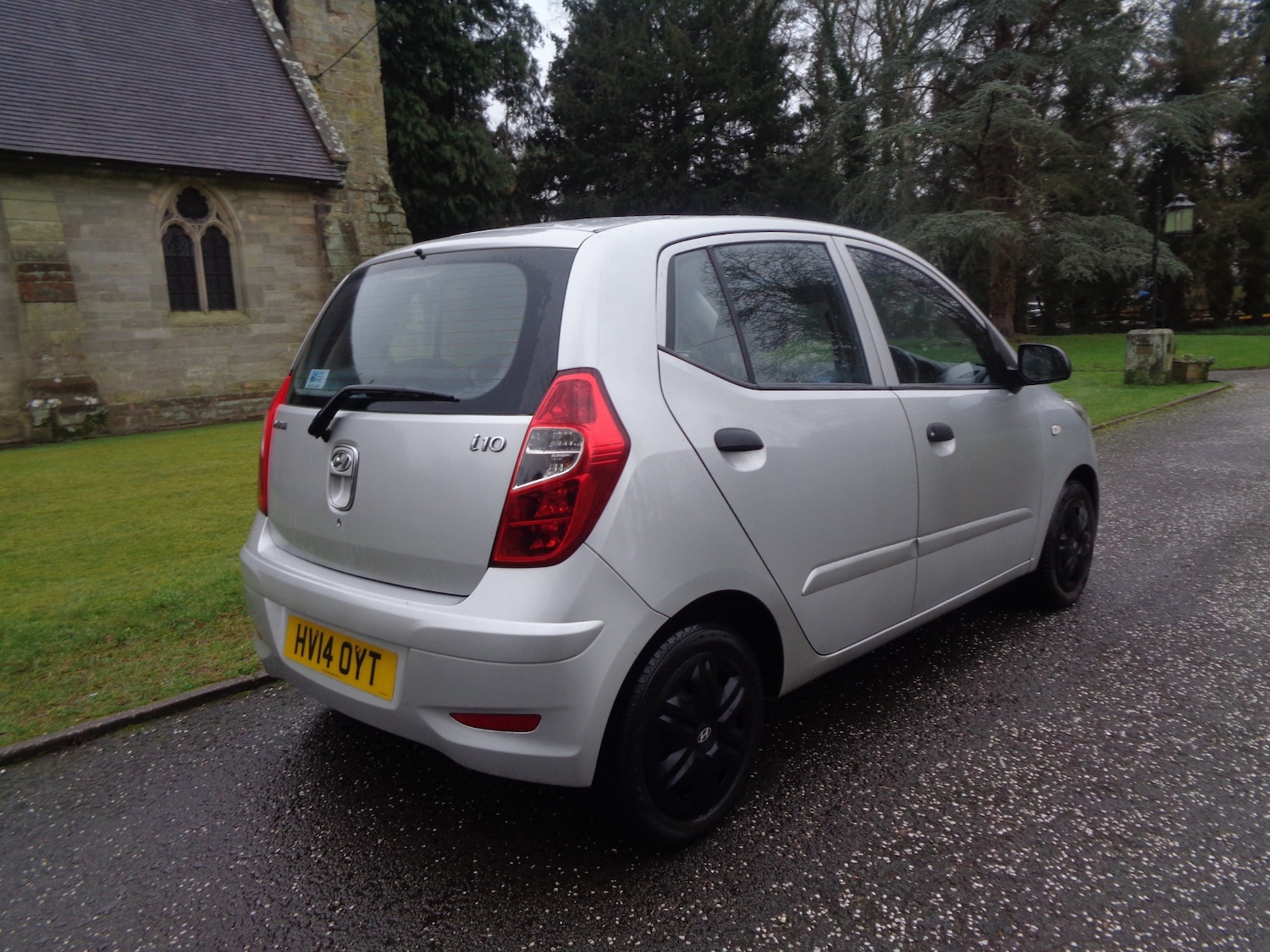 Used Hyundai i10 2014 for sale - 77282760: Photo 5