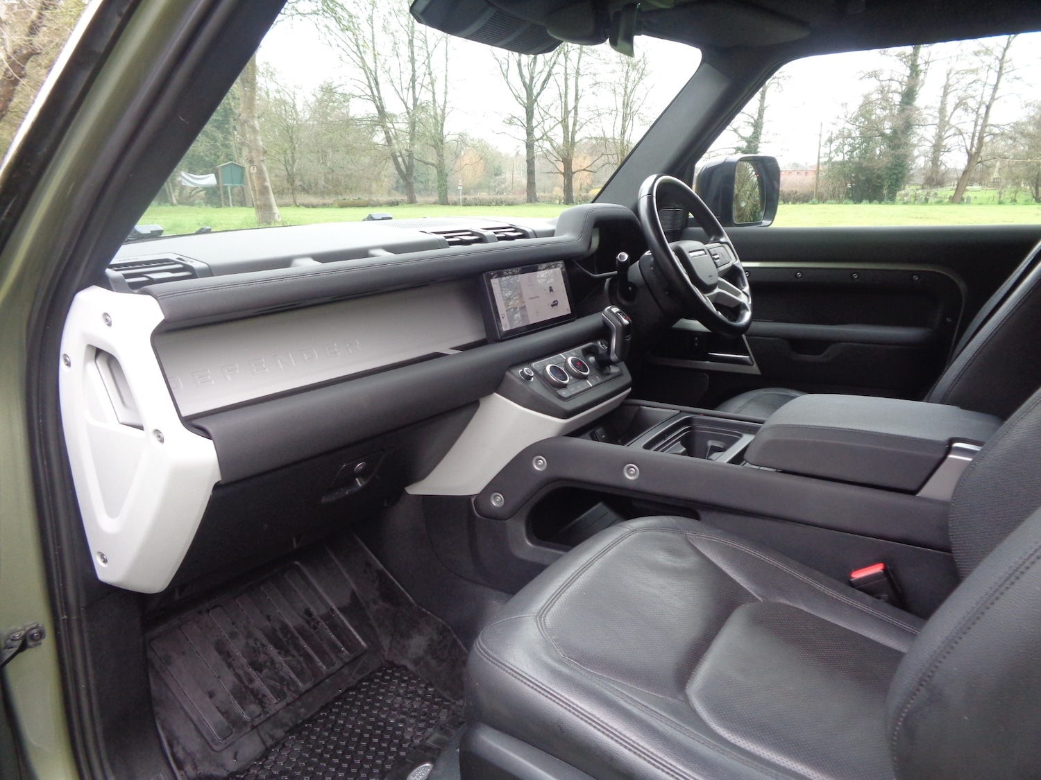 Used Land Rover Defender 2022 for sale - 77651503: Photo 11