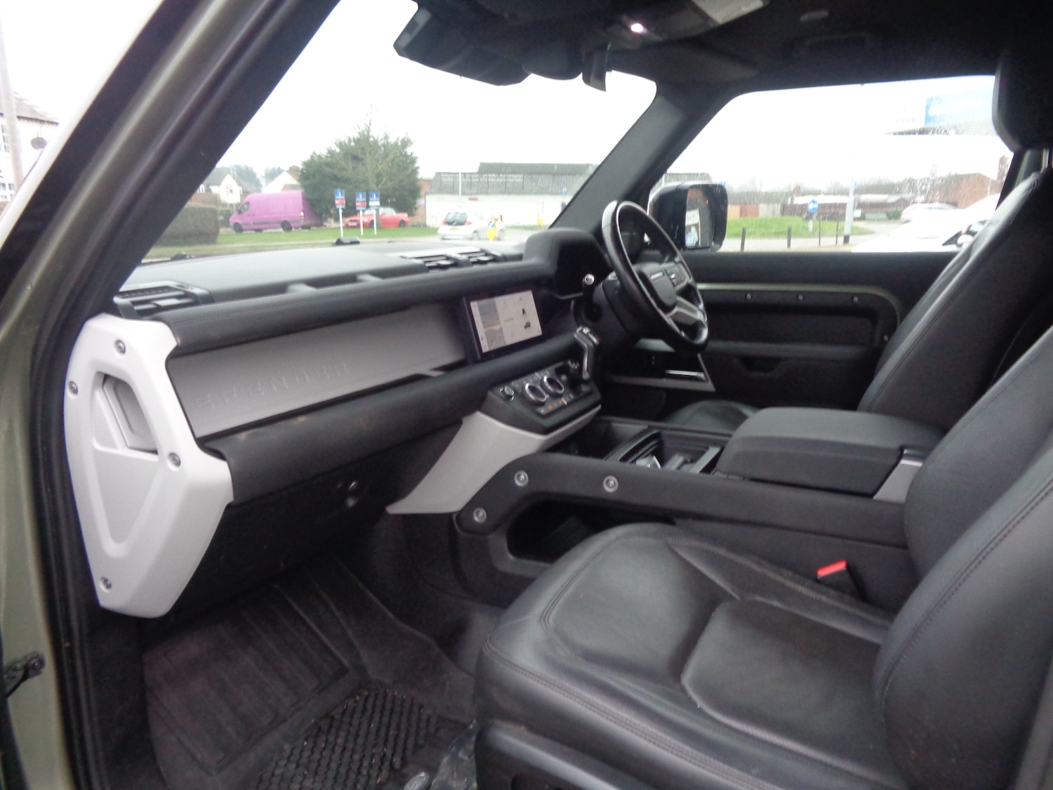 Used Land Rover Defender 2022 for sale - 77418390: Photo 10