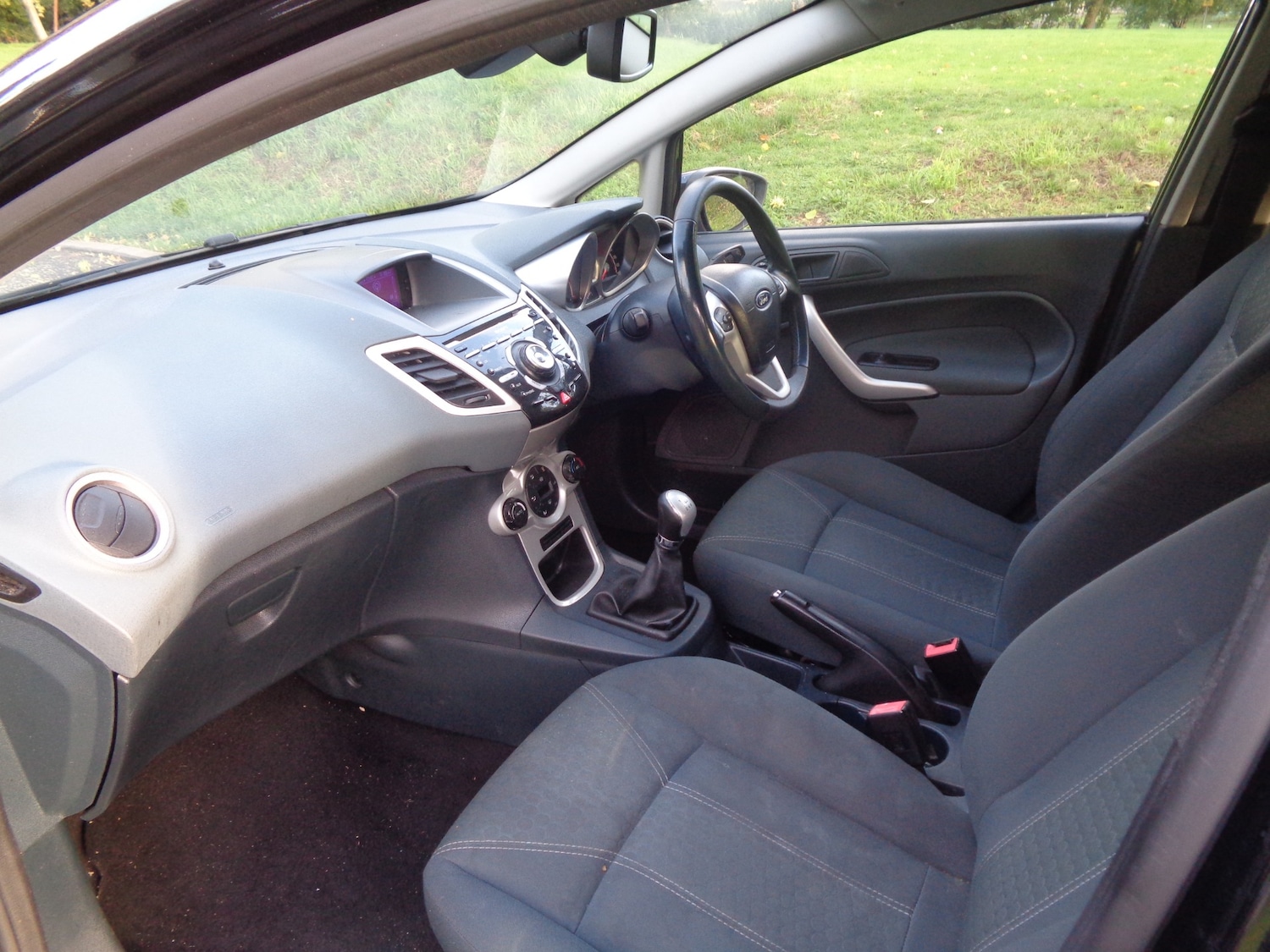 Used Ford Fiesta 2011 for sale - 76170395: Photo 10