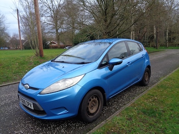 Used Ford Fiesta 2009 for sale - 77491802: Photo