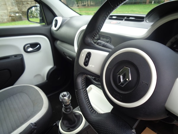Used Renault Twingo 2015 for sale - 76192594: Photo 10