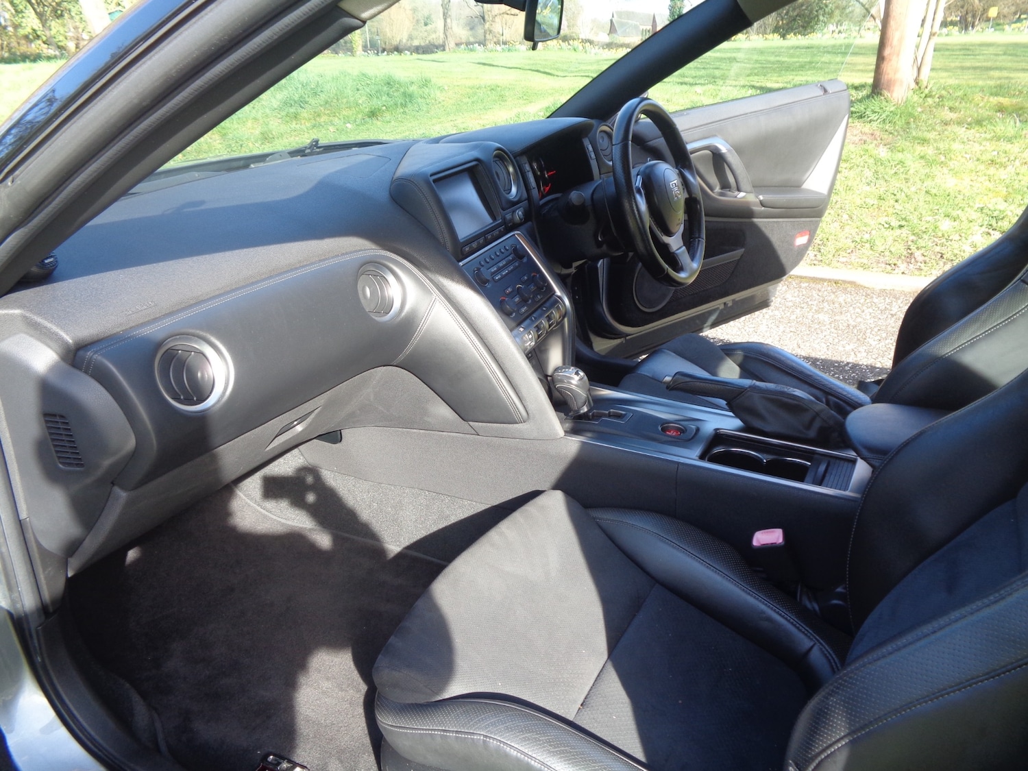 Used Nissan GT-R 2010 for sale - 77973555: Photo 11