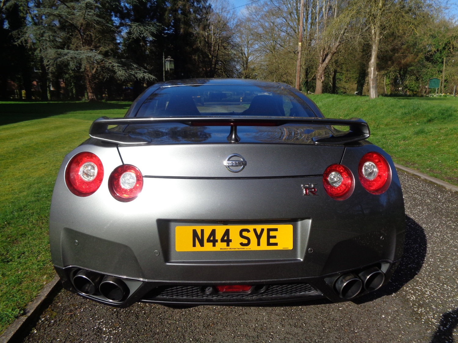 Used Nissan GT-R 2010 for sale - 77973555: Photo 8