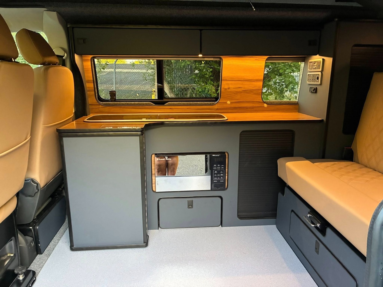 Used Volkswagen Transporter 2022 for sale - 76494724: Photo 11