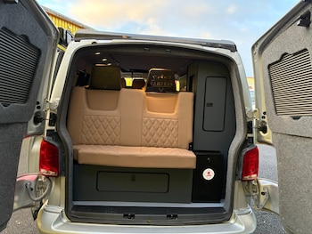 Used Volkswagen Transporter 2022 for sale - 76494724: Photo