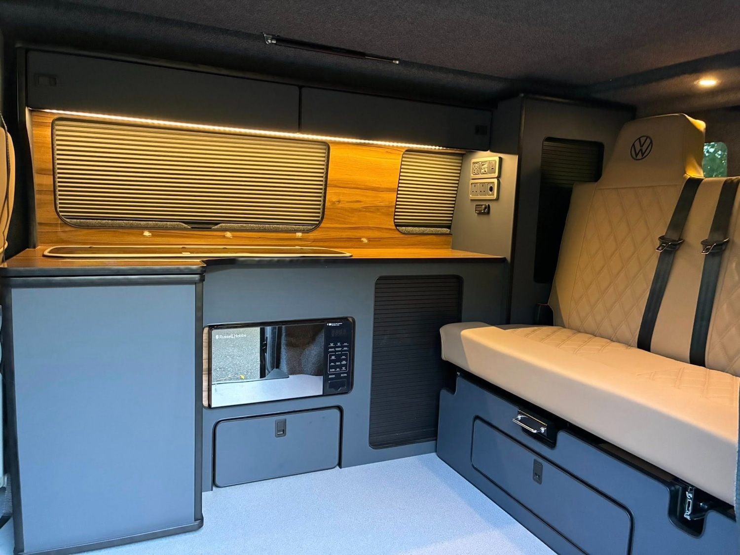 Used Volkswagen Transporter 2022 for sale - 76494724: Photo 4