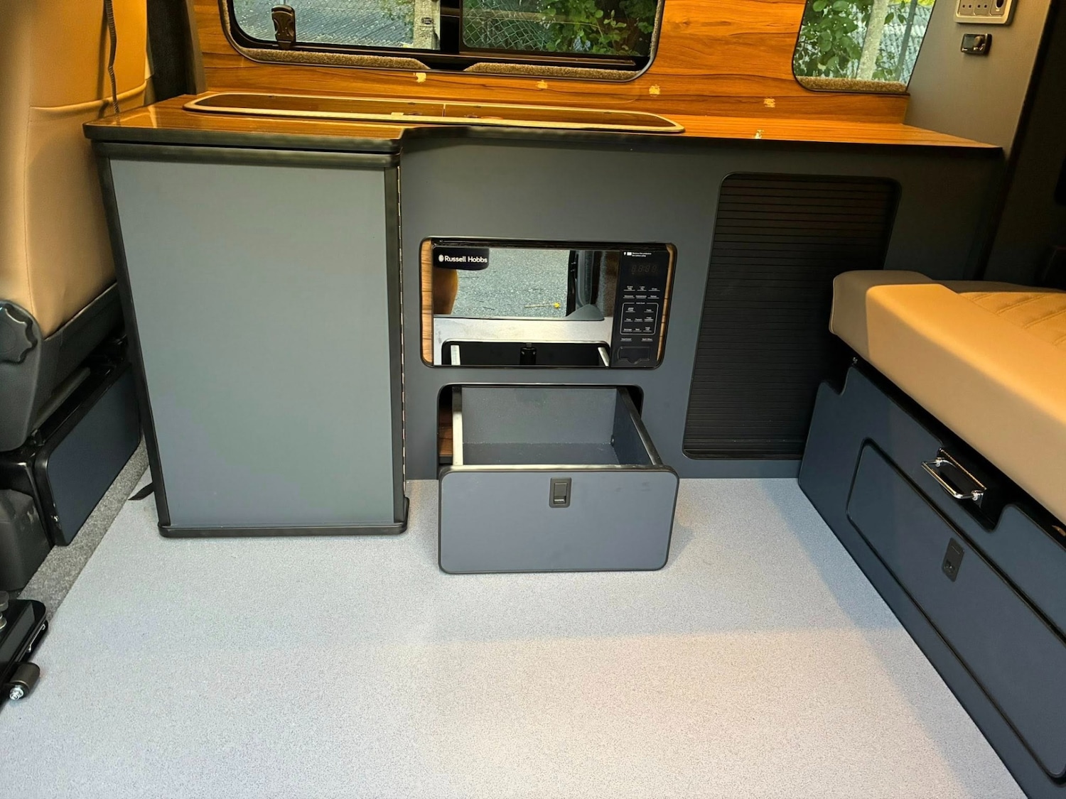 Used Volkswagen Transporter 2022 for sale - 76494724: Photo 5