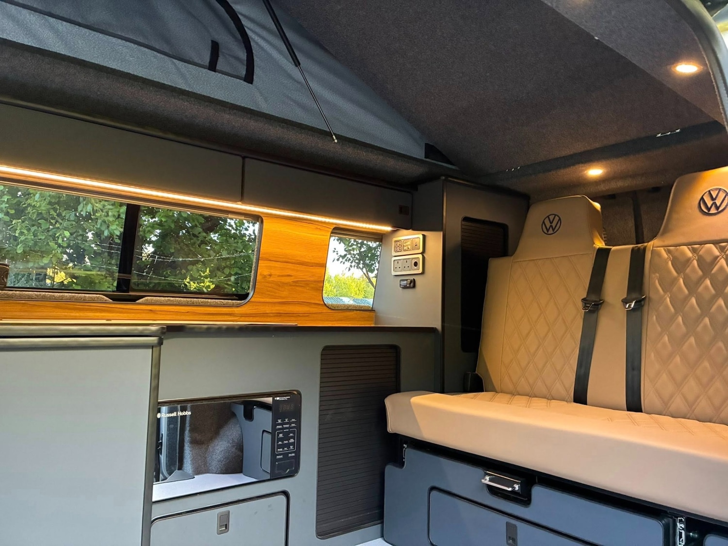 Used Volkswagen Transporter 2022 for sale - 76494724: Photo 8