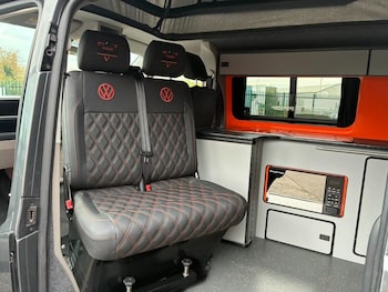 Used Volkswagen Transporter 2019 for sale - 76494218: Photo