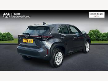 Used Toyota Yaris Cross 2026 for sale - 79873797: Photo