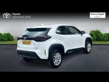 Used Toyota Yaris Cross 2023 for sale - 74921019: Photo