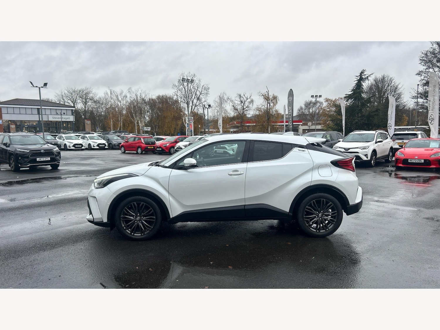 Used Toyota C-HR 2022 for sale - 76865760: Photo 19