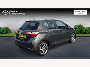 Used Toyota Yaris 2020 for sale - 75646999: Photo
