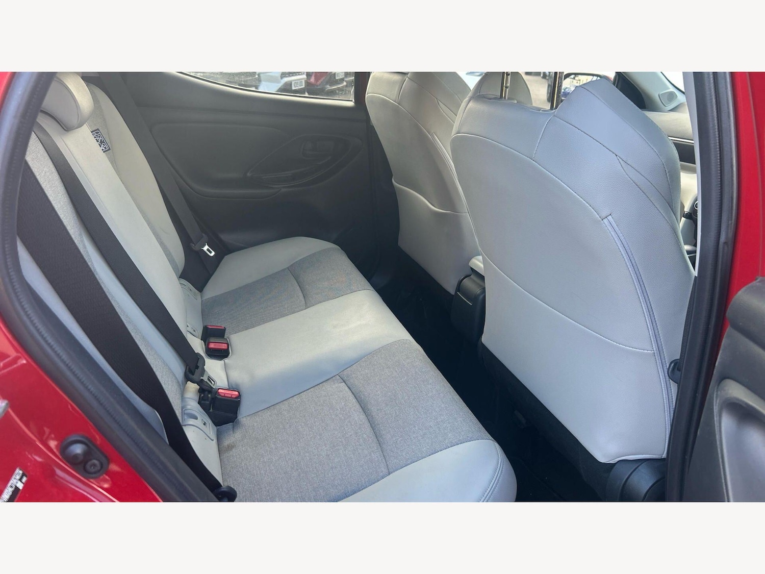 Used Toyota Yaris 2022 for sale - 78033975: Photo 14