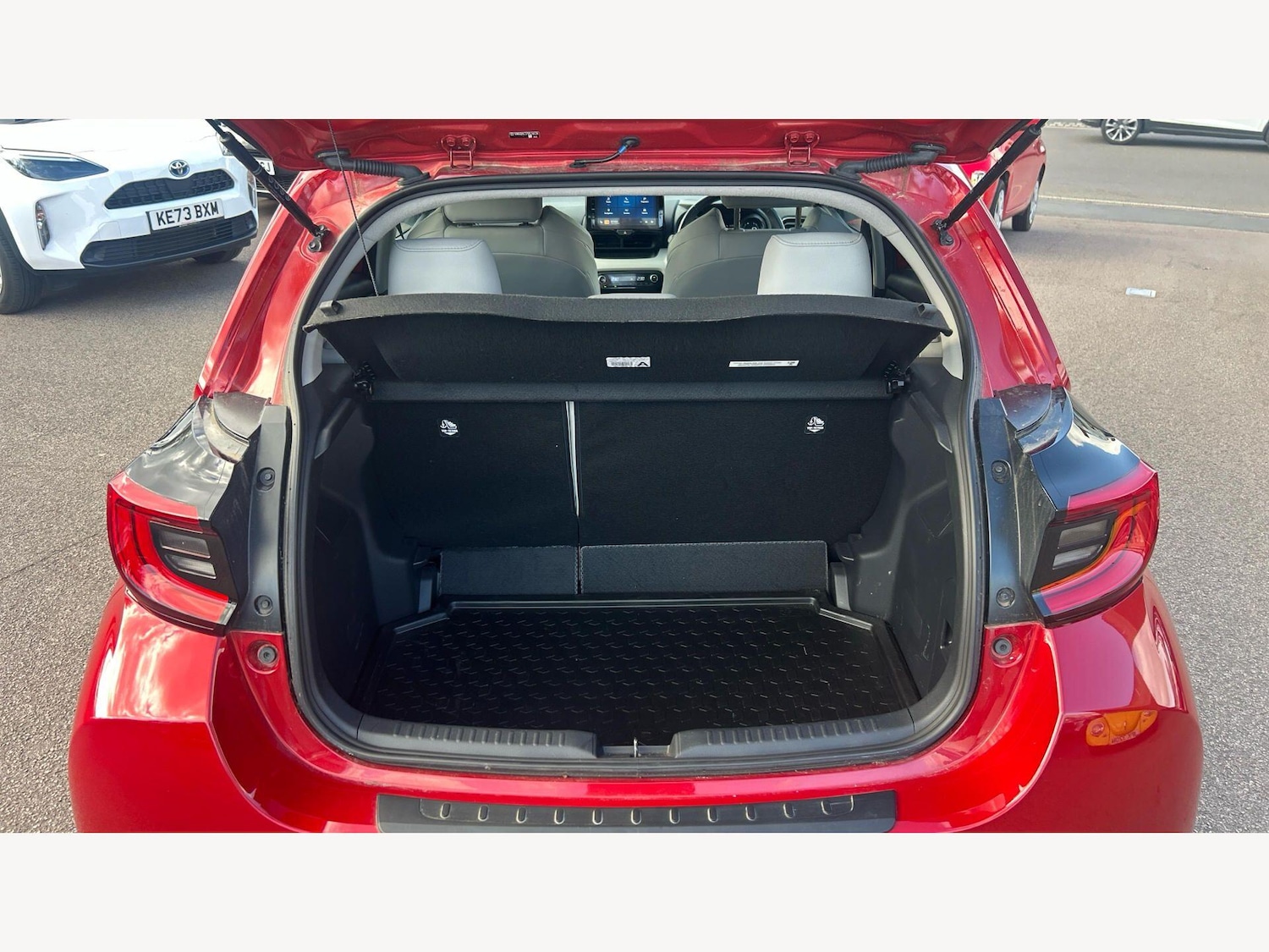 Used Toyota Yaris 2022 for sale - 78033975: Photo 16