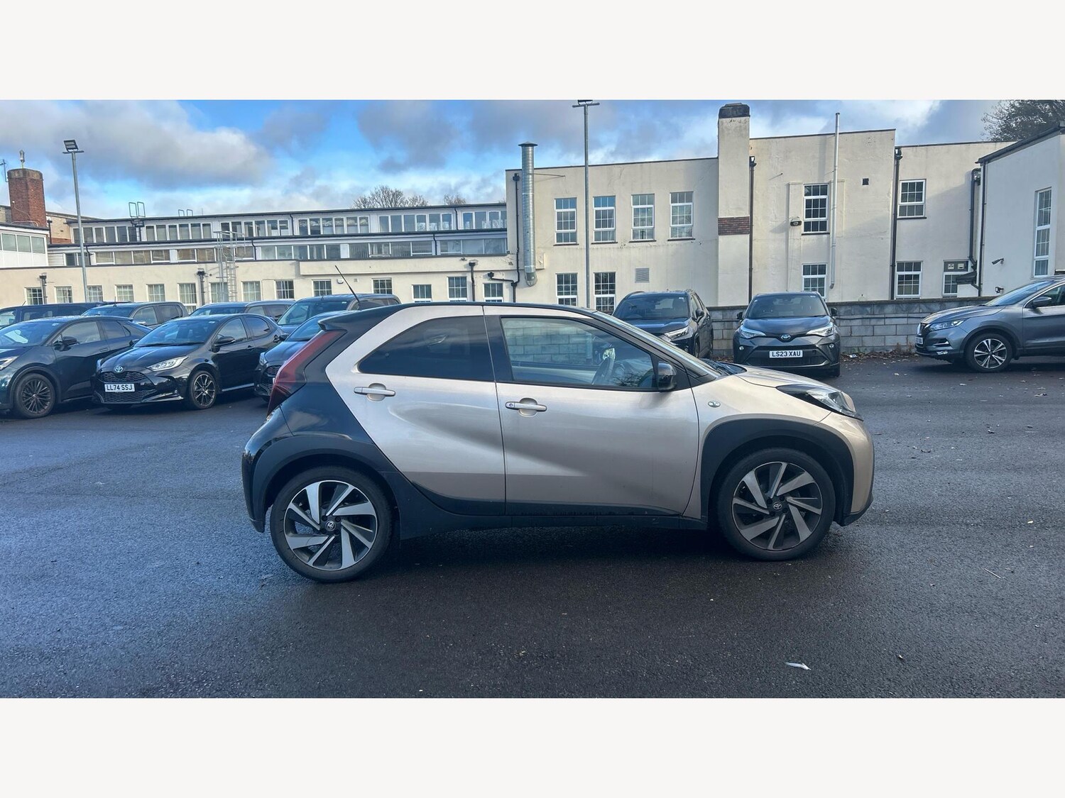 Used Toyota Aygo X 2023 for sale - 76994213: Photo 18