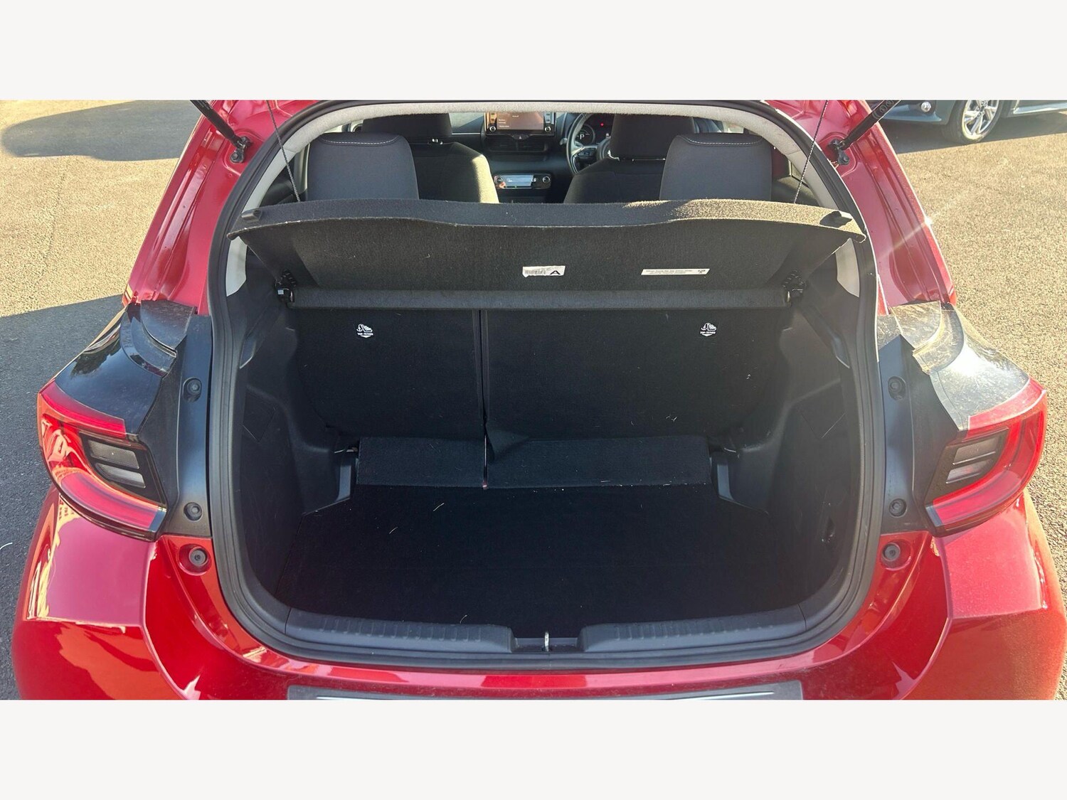 Used Toyota Yaris 2023 for sale - 78170312: Photo 15