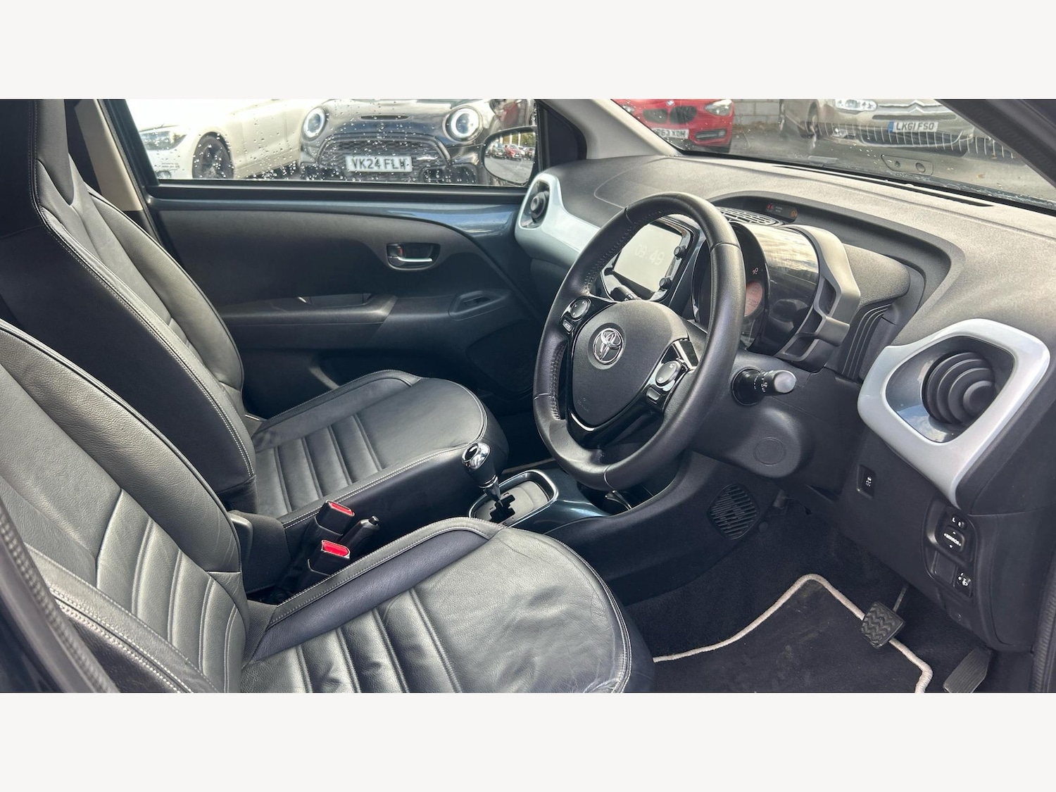 Used Toyota AYGO 2016 for sale - 76572302: Photo 13