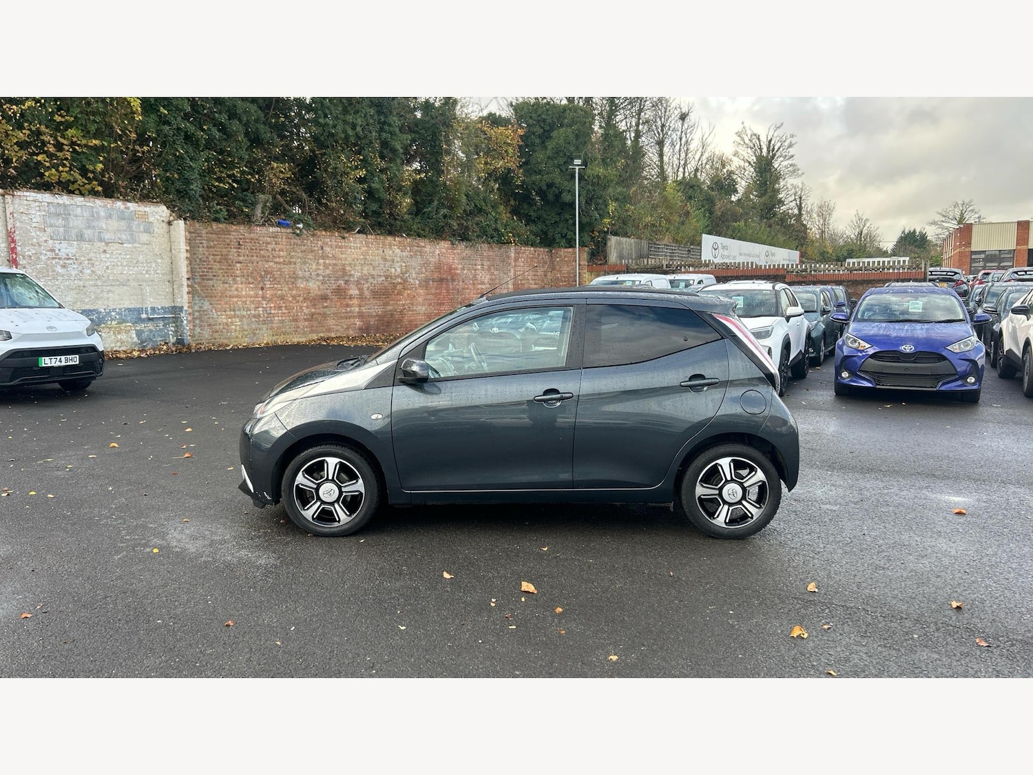 Used Toyota AYGO 2016 for sale - 76572302: Photo 19