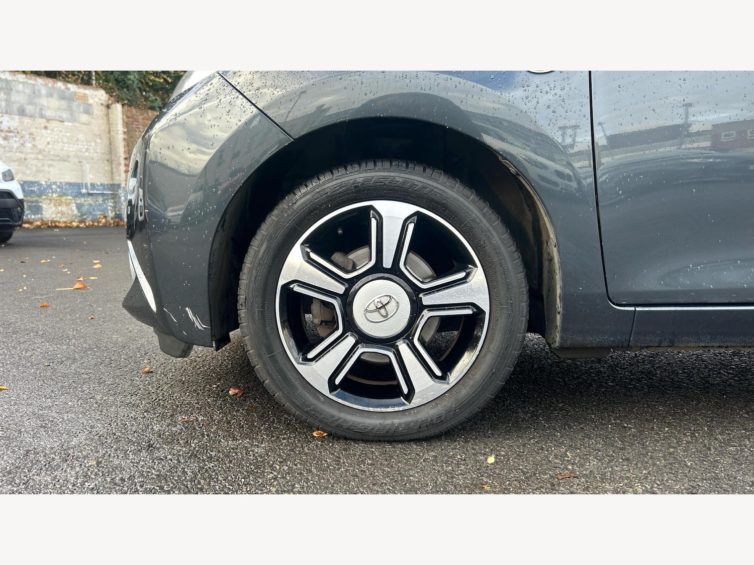 Used Toyota AYGO 2016 for sale - 76572302: Photo 20