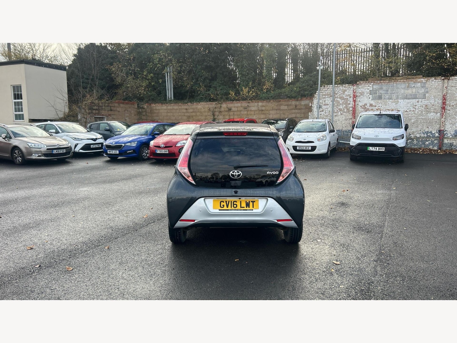 Used Toyota AYGO 2016 for sale - 76572302: Photo 21