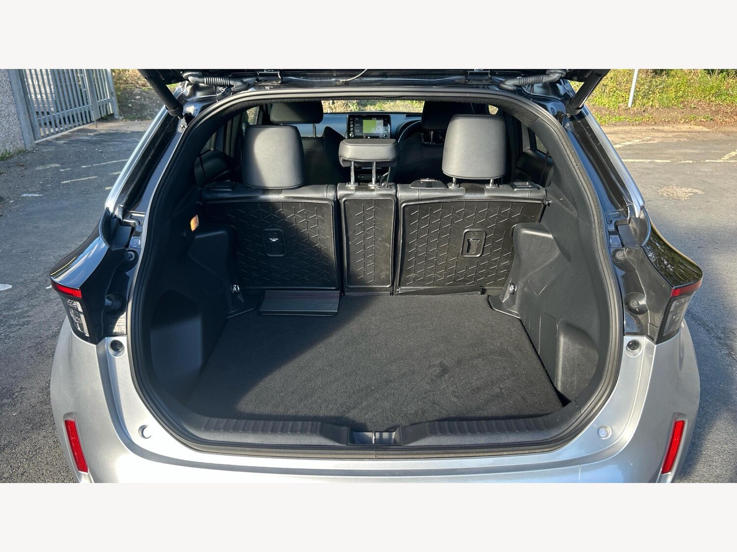 Used Toyota Yaris Cross 2022 for sale - 76200542: Photo 16
