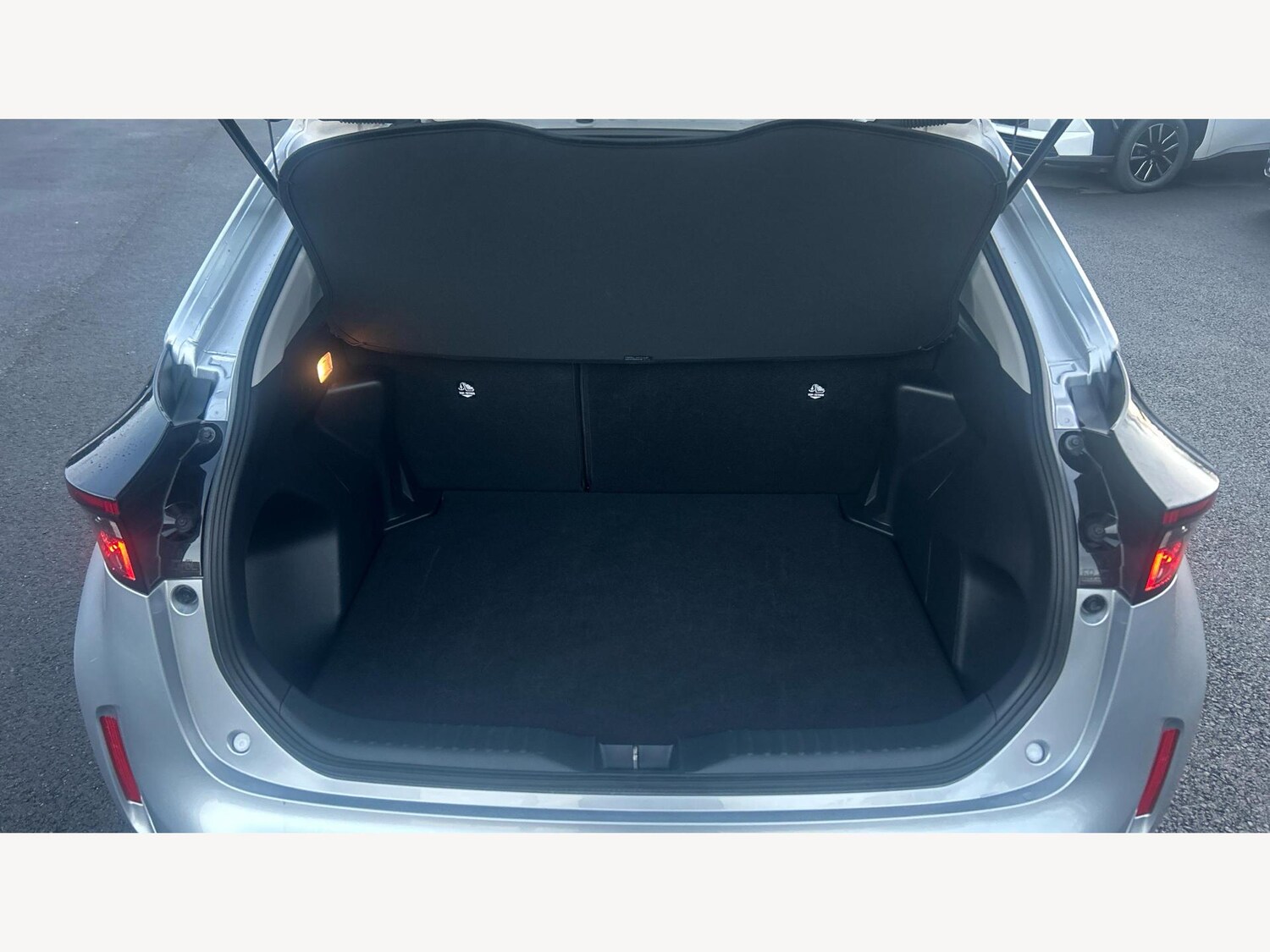 Used Toyota Yaris Cross for sale - 77898331: Photo 16