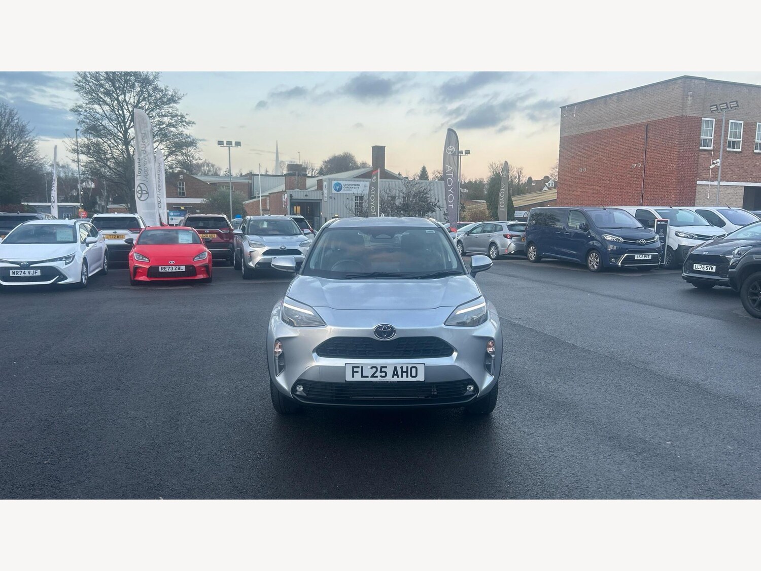 Used Toyota Yaris Cross for sale - 77898331: Photo 17