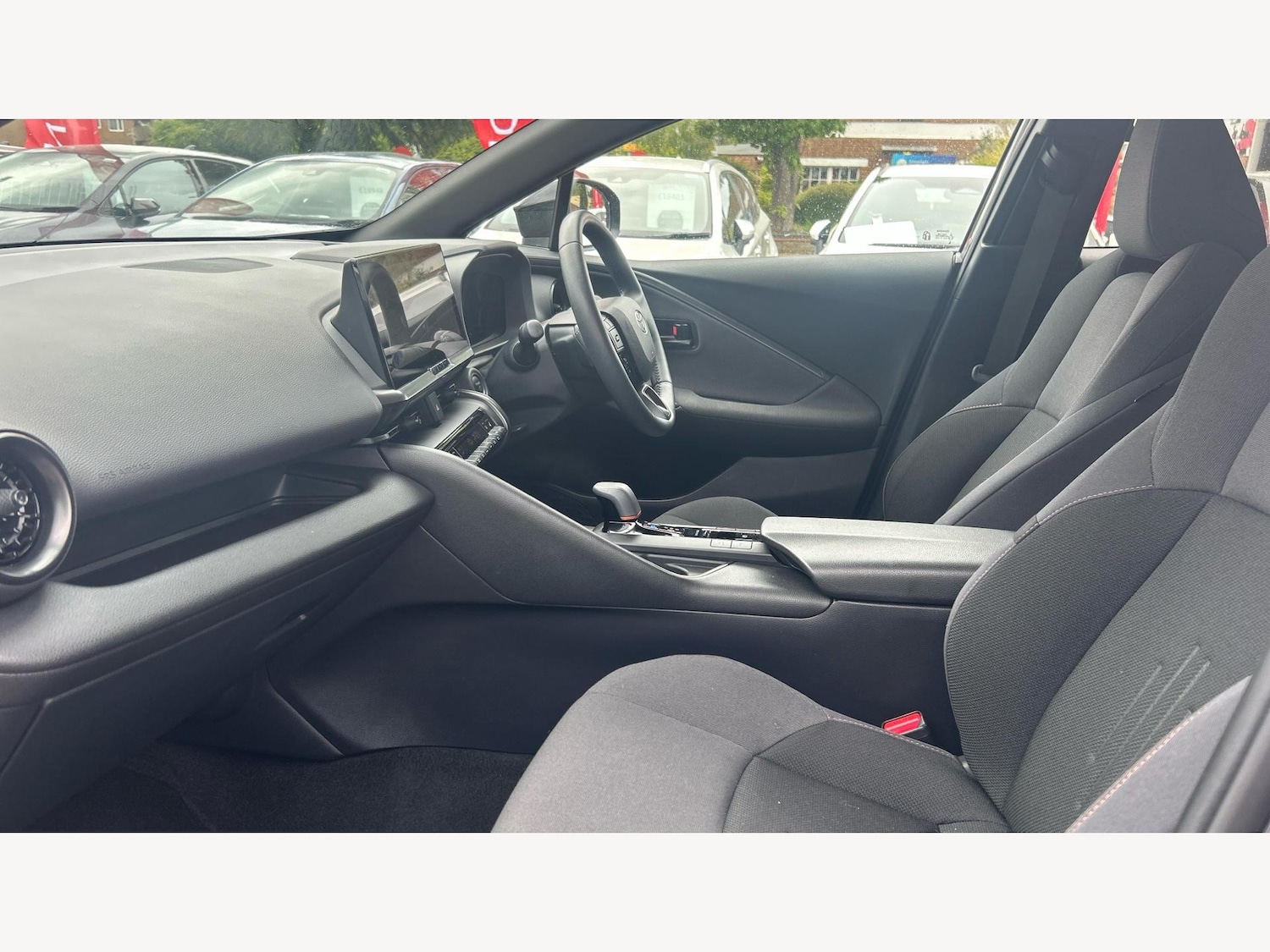 Used Toyota C-HR 2024 for sale - 76786435: Photo 12