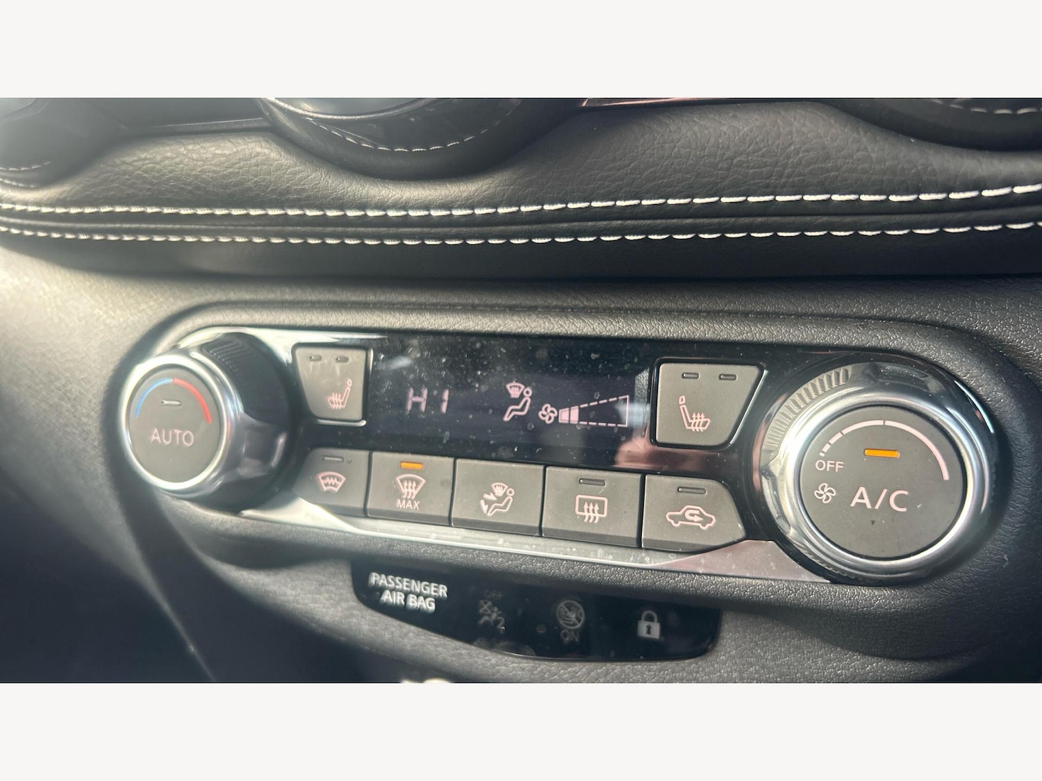 Used Nissan Juke for sale - 77242750: Photo 22