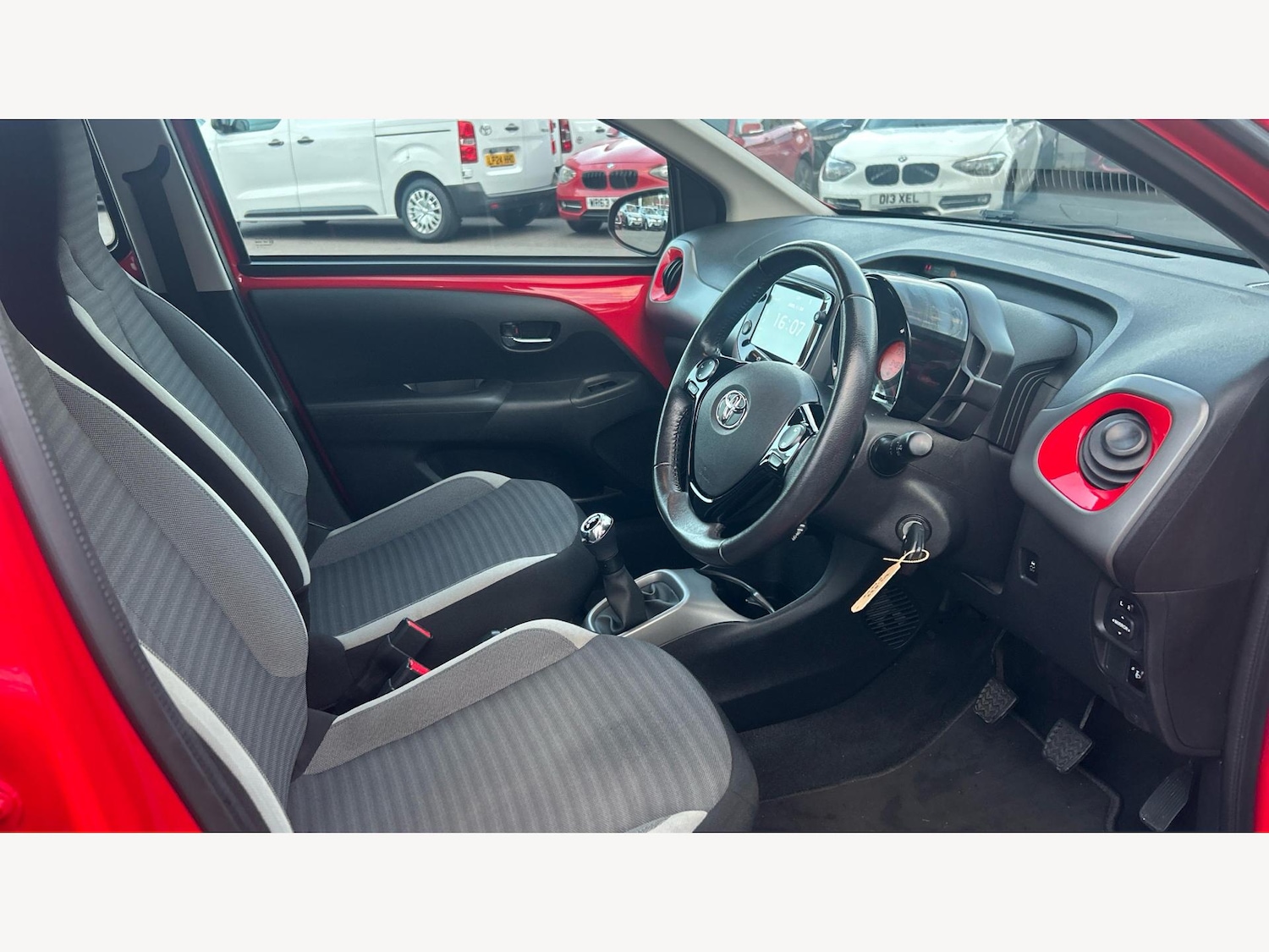 Used Toyota AYGO 2019 for sale - 76522356: Photo 13