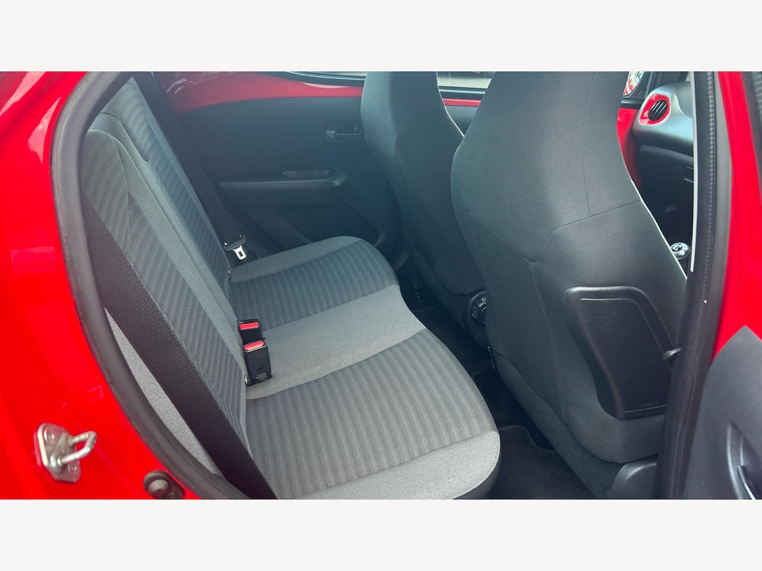 Used Toyota AYGO 2019 for sale - 76522356: Photo 14
