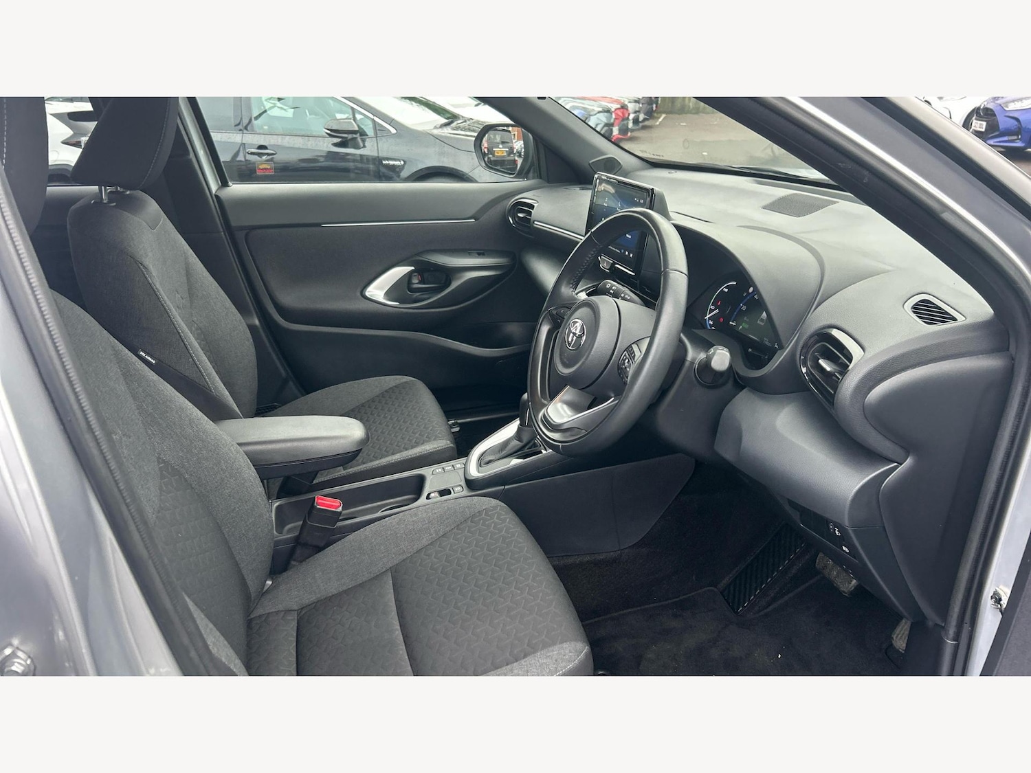 Used Toyota Yaris Cross 2022 for sale - 77343778: Photo 13