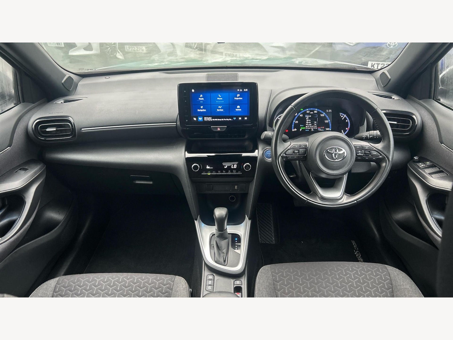 Used Toyota Yaris Cross 2022 for sale - 77343778: Photo 7