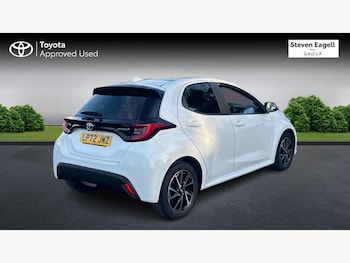 Used Toyota Yaris 2022 for sale - 76976434: Photo