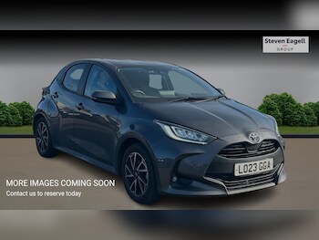 Used Toyota Yaris 2023 for sale - 77737122: Photo