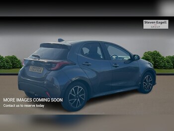 Used Toyota Yaris 2023 for sale - 77737122: Photo